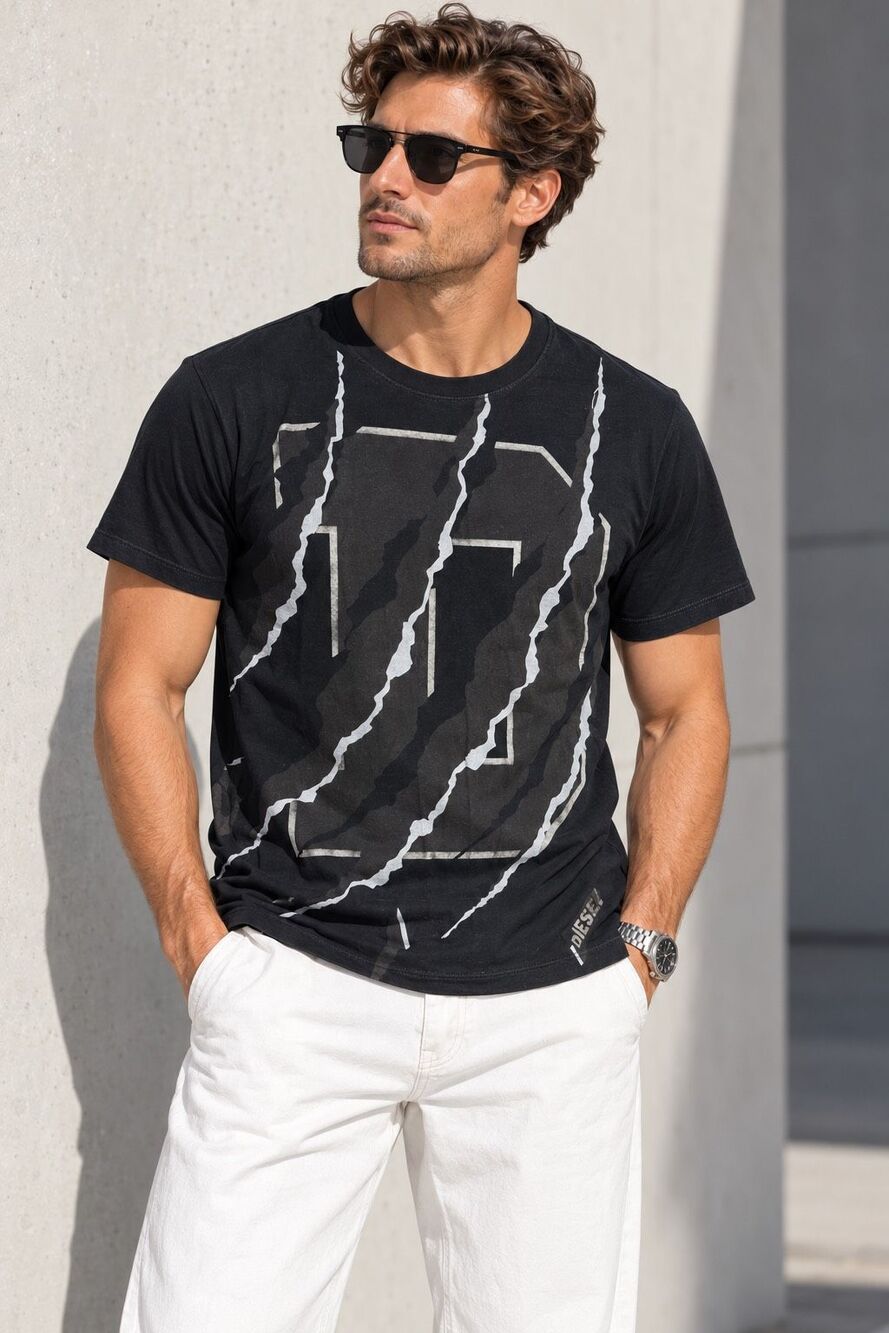 Diesel Black Graphic T Shirt Size L Distressed Abstract Print Made In Italy*Note